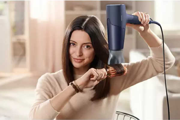 Suszarka do włosów Philips BHD512/00
